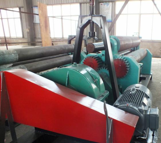 搜好貨網(wǎng)  溧陽(yáng)市德力信通用設(shè)備 銷售黑龍江三輥機(jī)械式卷板